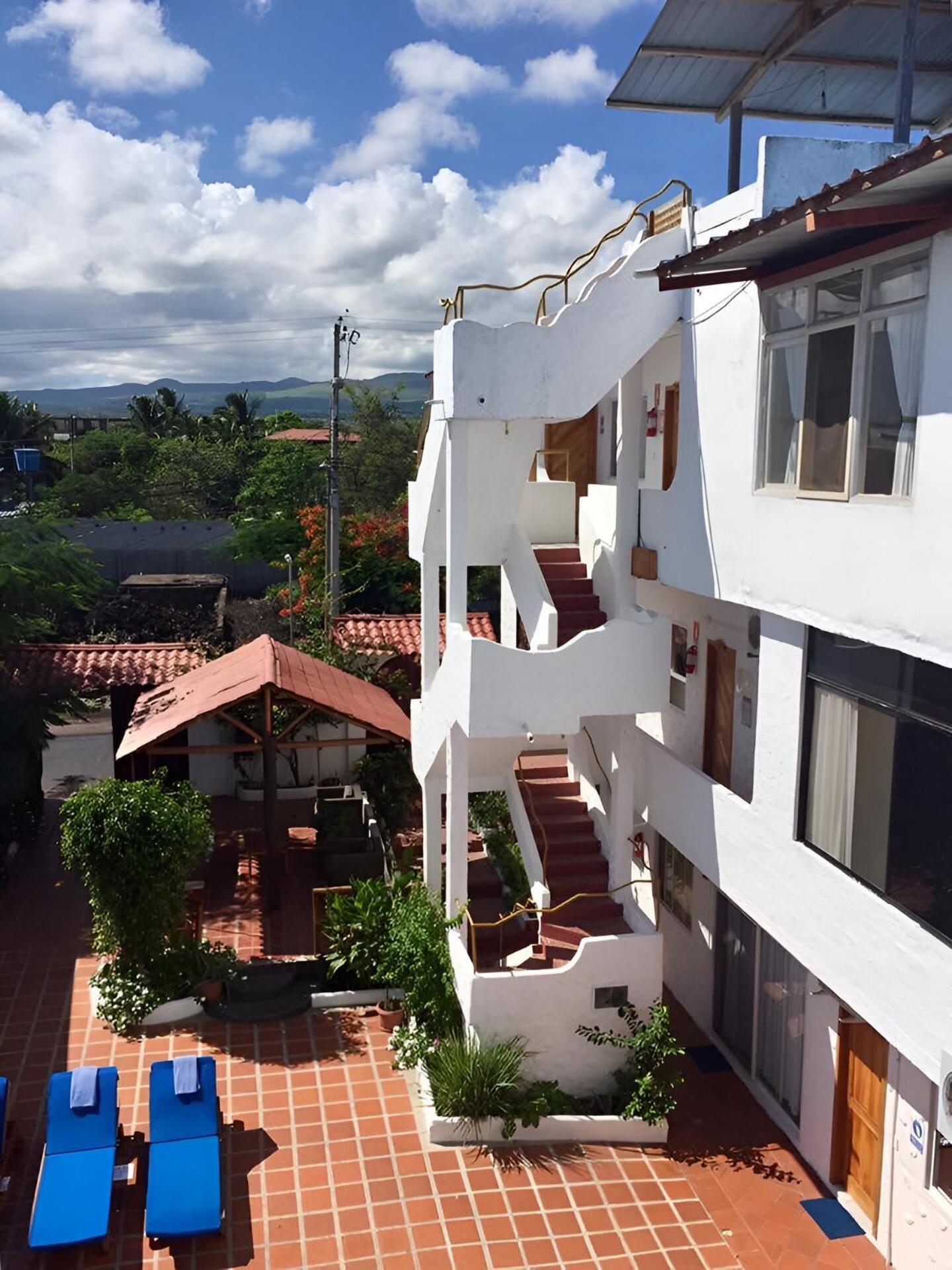 Hotel La Casa De Judy Puerto Ayora  Buitenkant foto